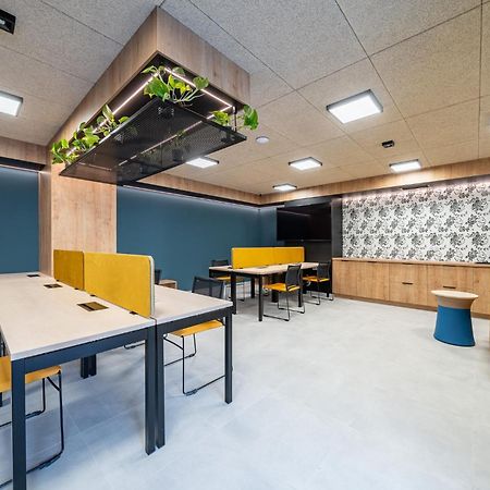 Lema Tauron Arena Two Bedroom Apartment Cracovie Extérieur photo
